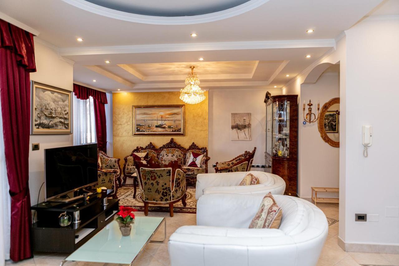 Spacious City Paradise - 3Br Apt In The Heart Of 地拉那 外观 照片