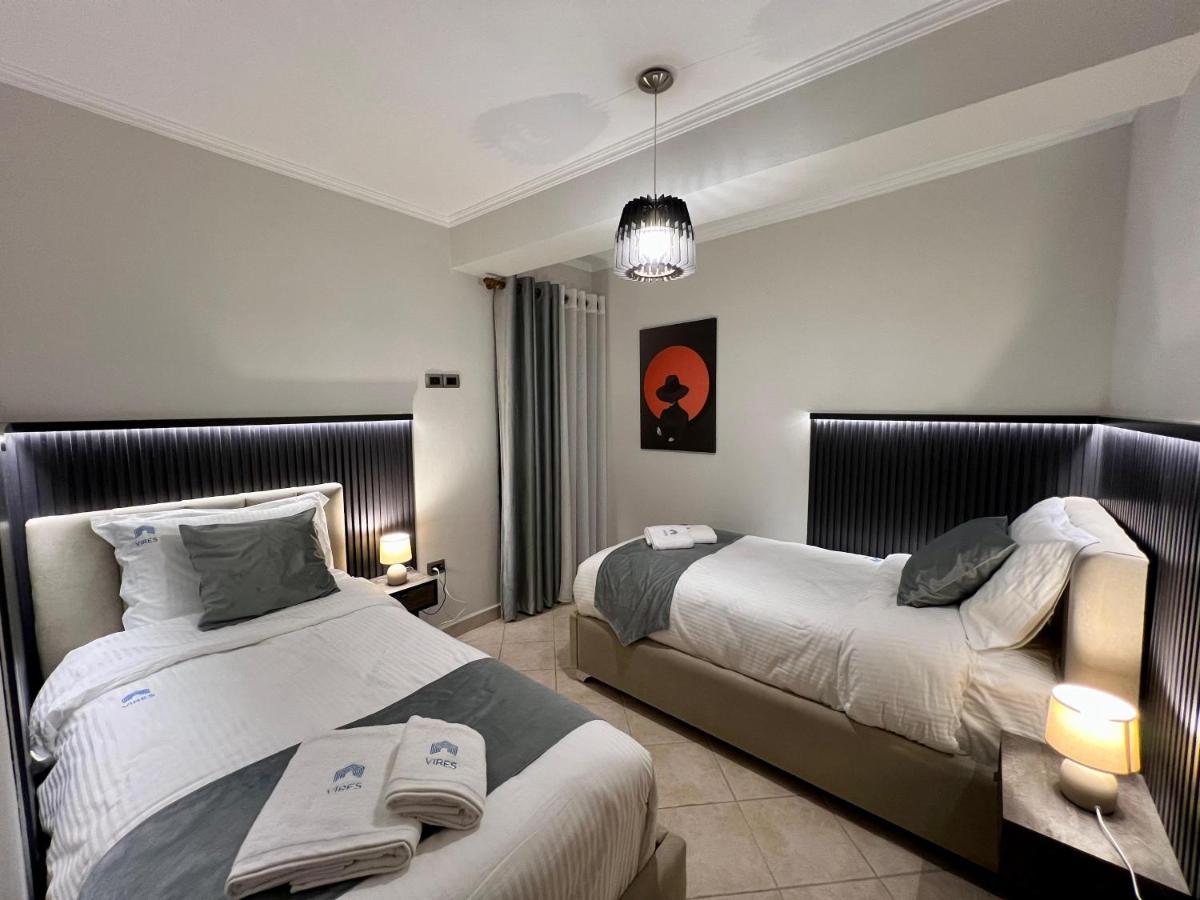 Spacious City Paradise - 3Br Apt In The Heart Of 地拉那 外观 照片