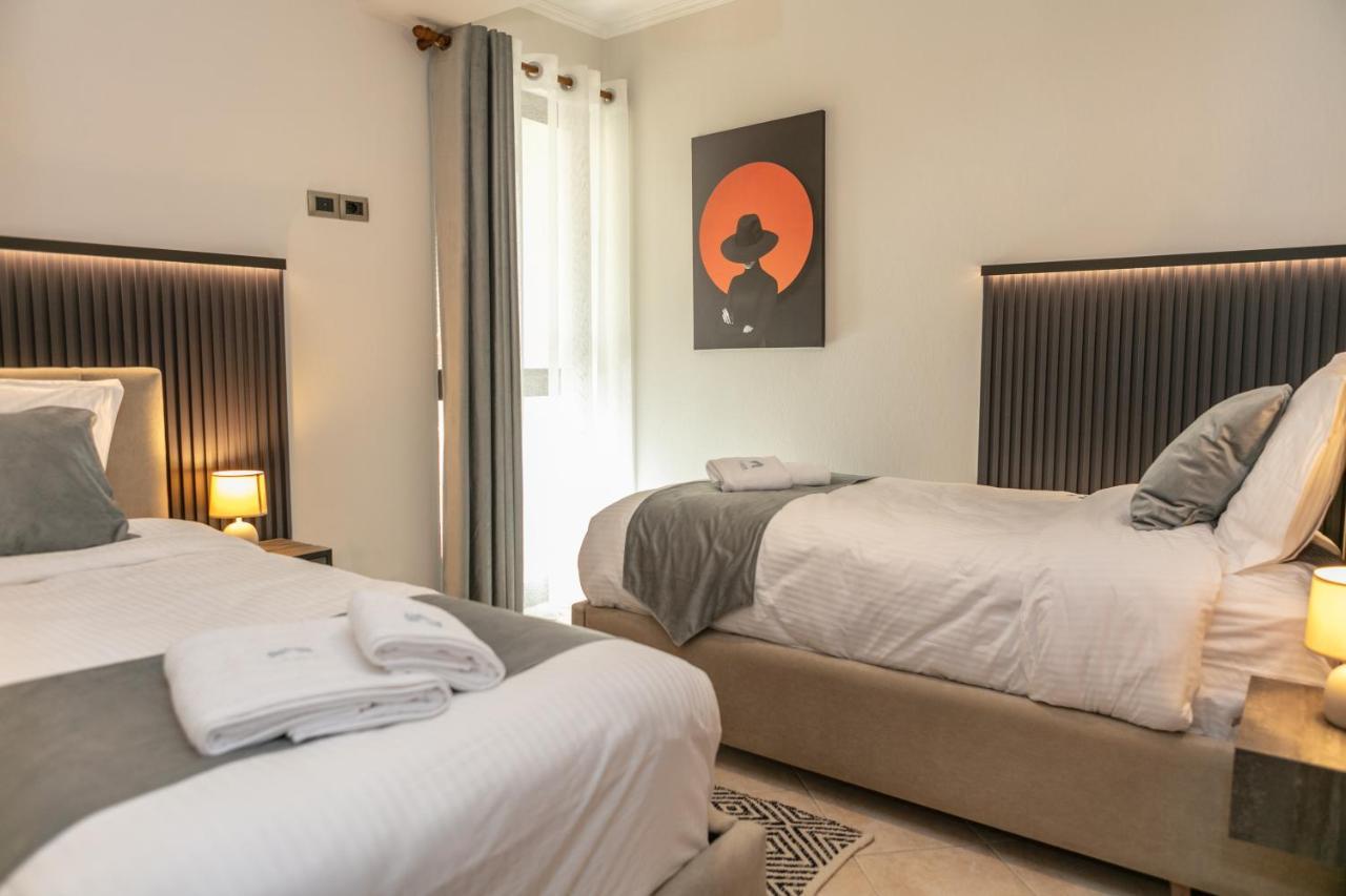 Spacious City Paradise - 3Br Apt In The Heart Of 地拉那 外观 照片